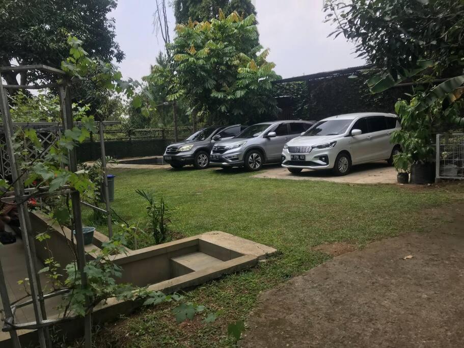 Villa Naumi Bandung Exterior foto